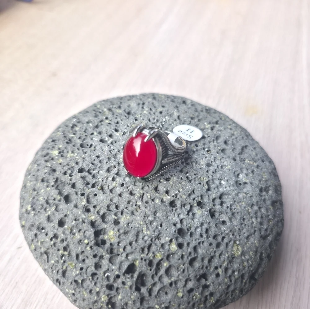 New Stainless Steel Men's Ring With Red Stone Size 11